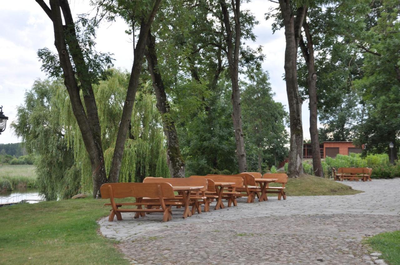 Hotel Rezydencja Marii Rybieniec Kiszkowo Exterior foto